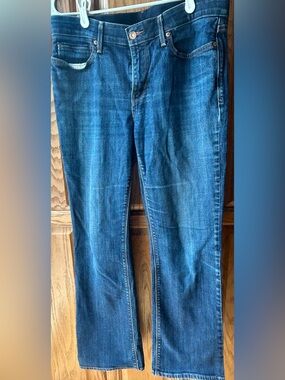 Levi's Women's Boot-Cut Jeans in Medium Blue Denim Size 10